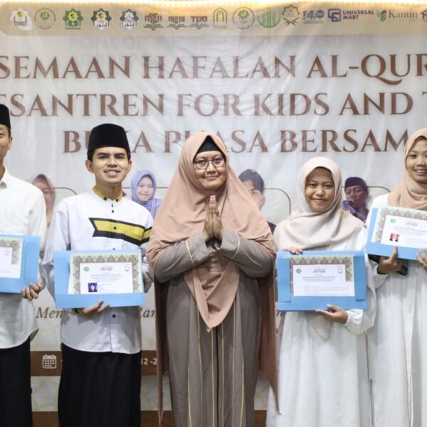Pondok Pesantren Mahasiswa Universal Gelar Semaan…