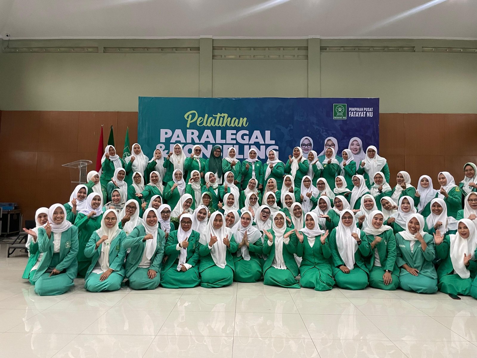 Pimpinan Pusat Fatayat NU…