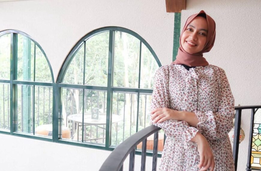 Maya: Journaling adalah Cara Sederhana…